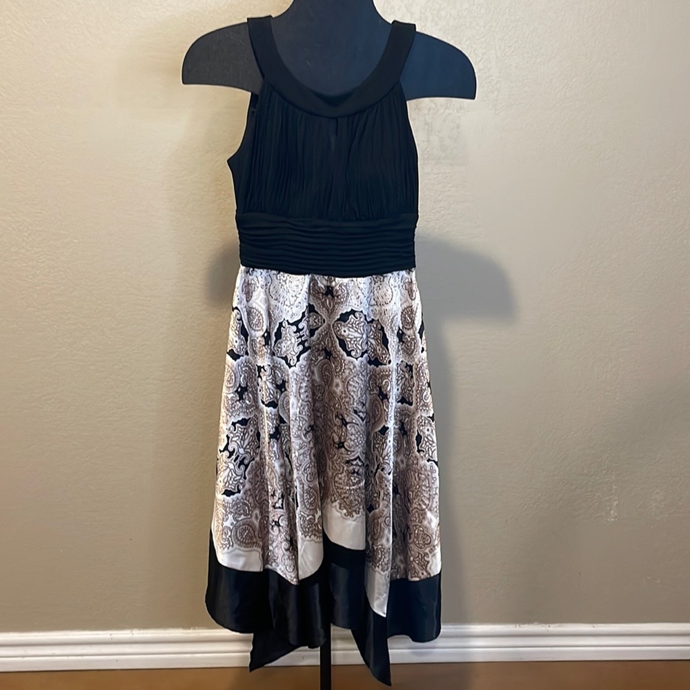 Melrose Handkerchief Sleeveless Dress Midi Dress Size 8